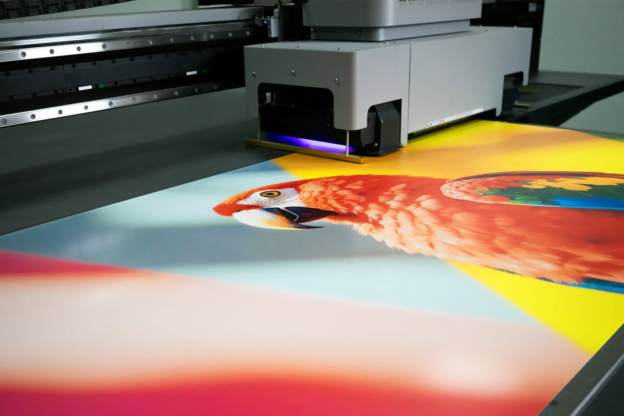 Stampa UV su packaging